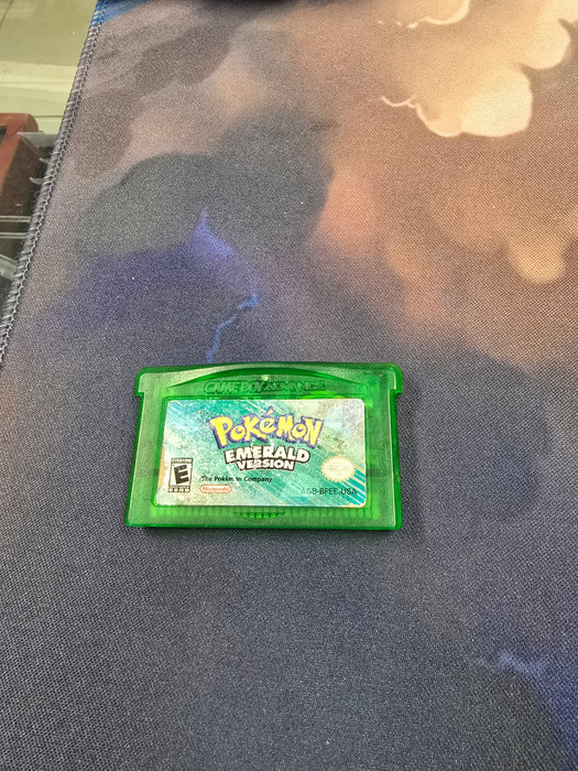 Pokemon Emerald | GBA