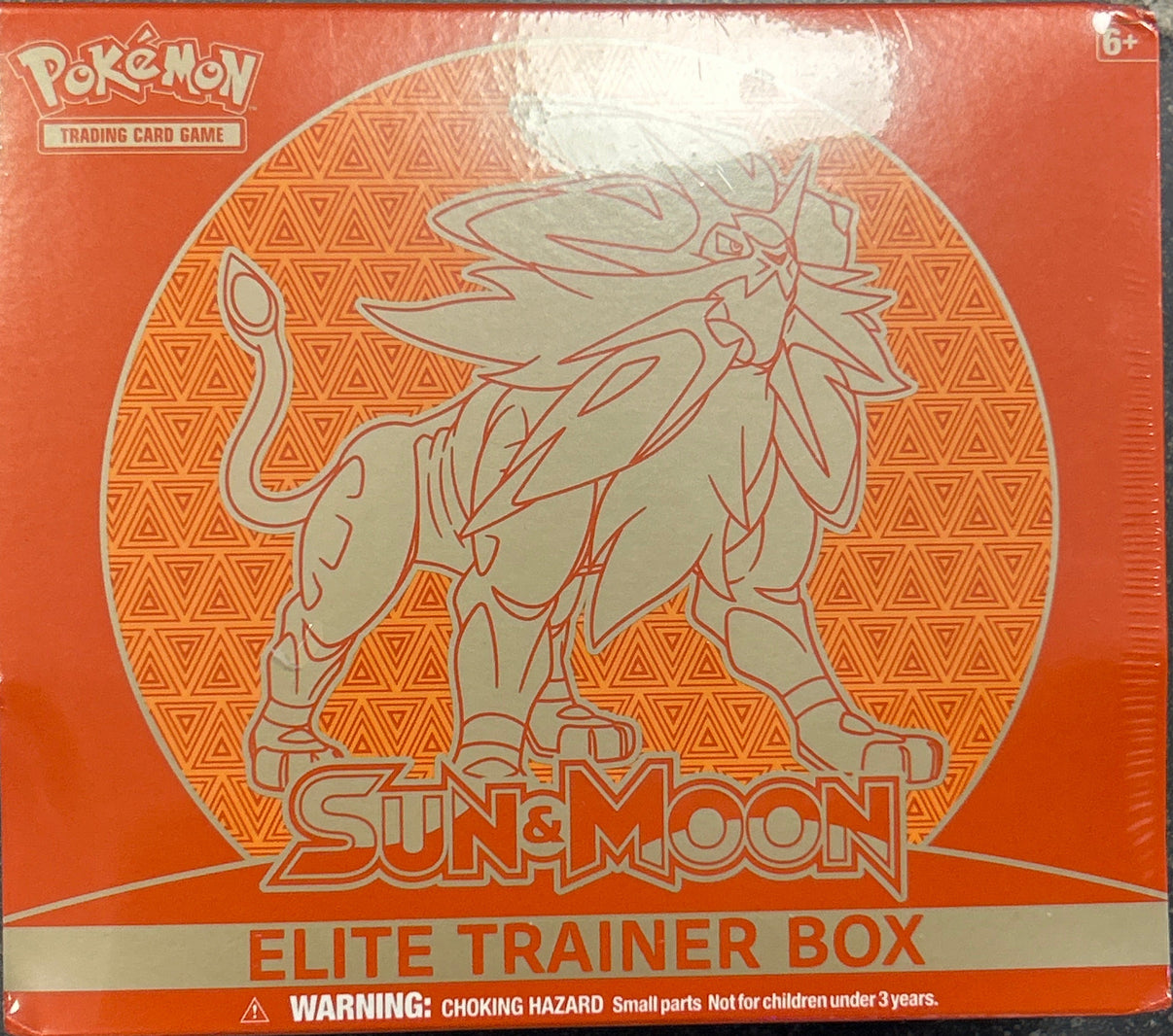 Sun & Moon Base Set Elite Trainer Box | New – Pokémon TCG box with booster packs, sleeves, dice, and play accessories.