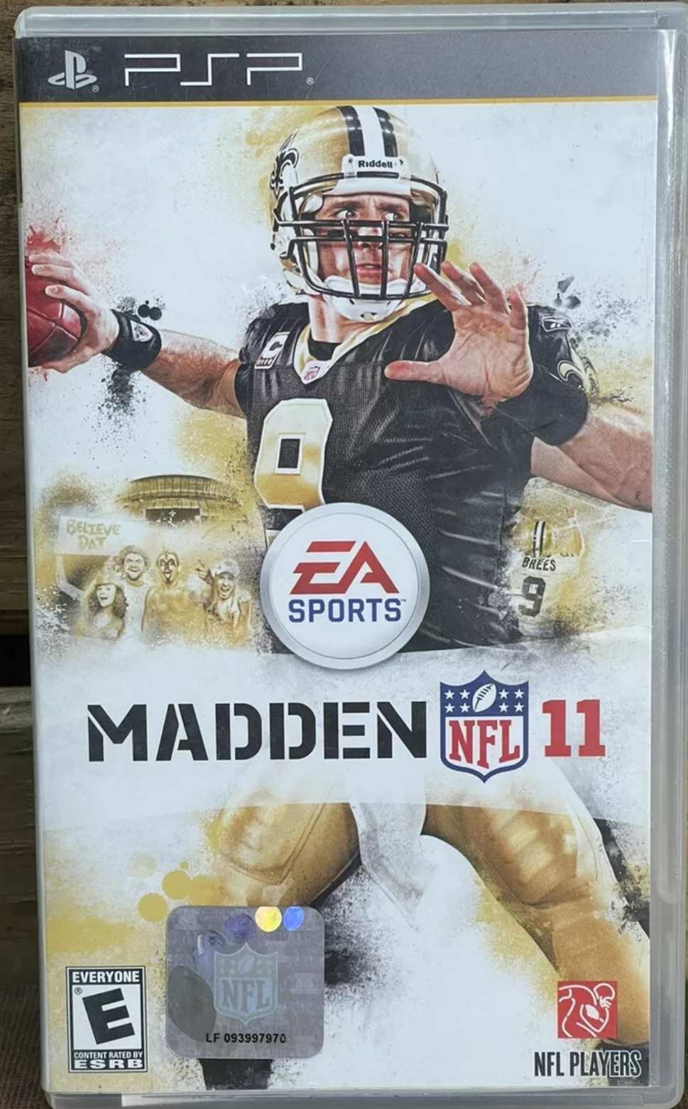 Madden NFL 11 PSP game, latest football simulation for PlayStation Portable, intense graphics & gameplay